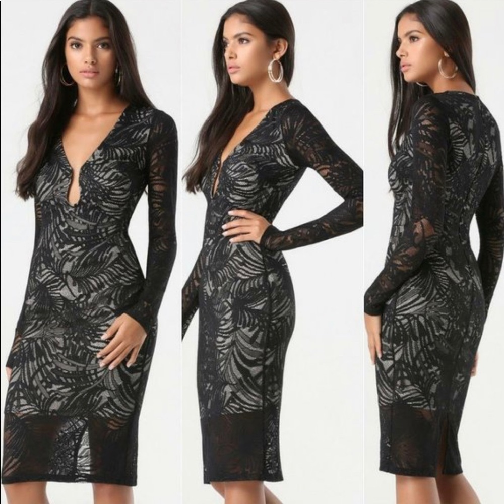 Bebe Long Sleeve Plunge Lace Dress